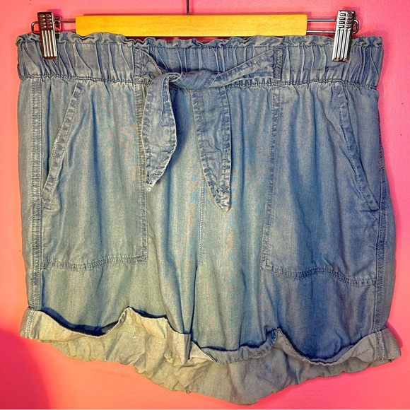 Tencel Paperbag Waist Denim Shorts - Blue - Size Medium - Picture 1 of 7